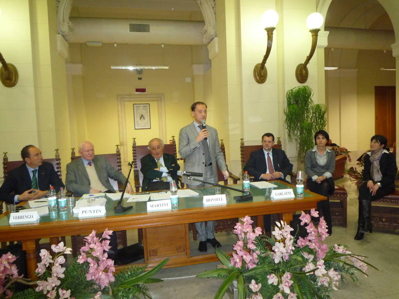 IL VICE PRESIDENTE DELLA REGIONE FRIULI VENEZIA GIULIA LUCA CIRIANI NUOVO PRESIDENTE DELLA FEDERAZIONE REGIONALE DELL’AICCRE PRESIDENTE DELL’AICCRE DEL FRIULI V.G.